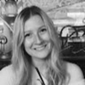 Meet your Posher, Hallie